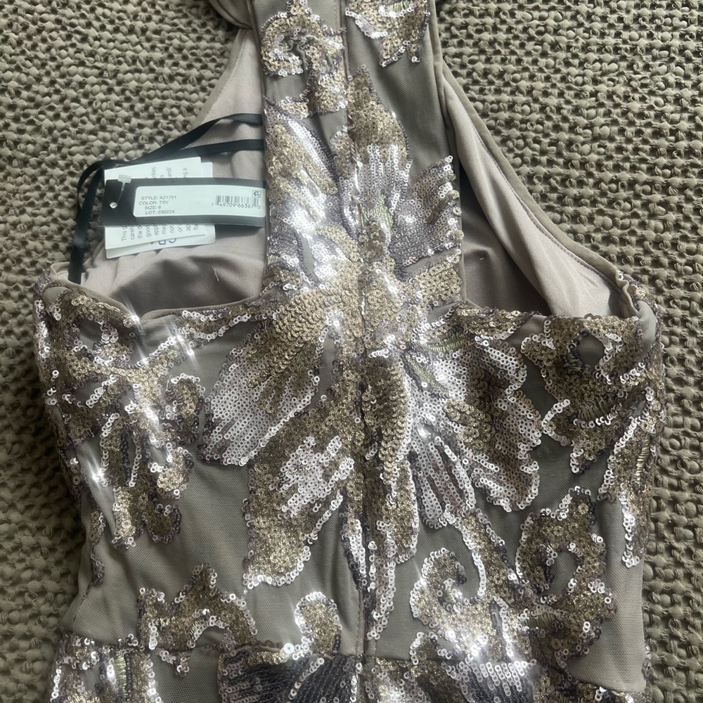 Elegant Sequin Wedding Dress